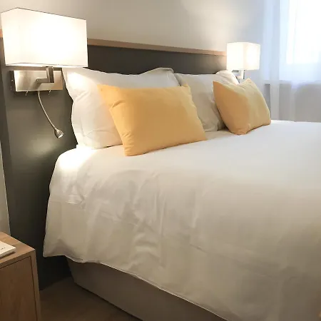 Les Annexes De L'hotel Tete D'or