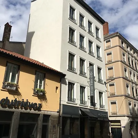 Les Annexes De L'hotel Tete D'or Lyon